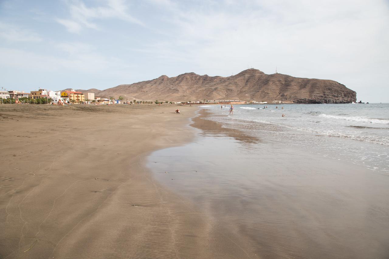 Apartamento Con Ascensor Gran Tarajal Playa Extérieur photo