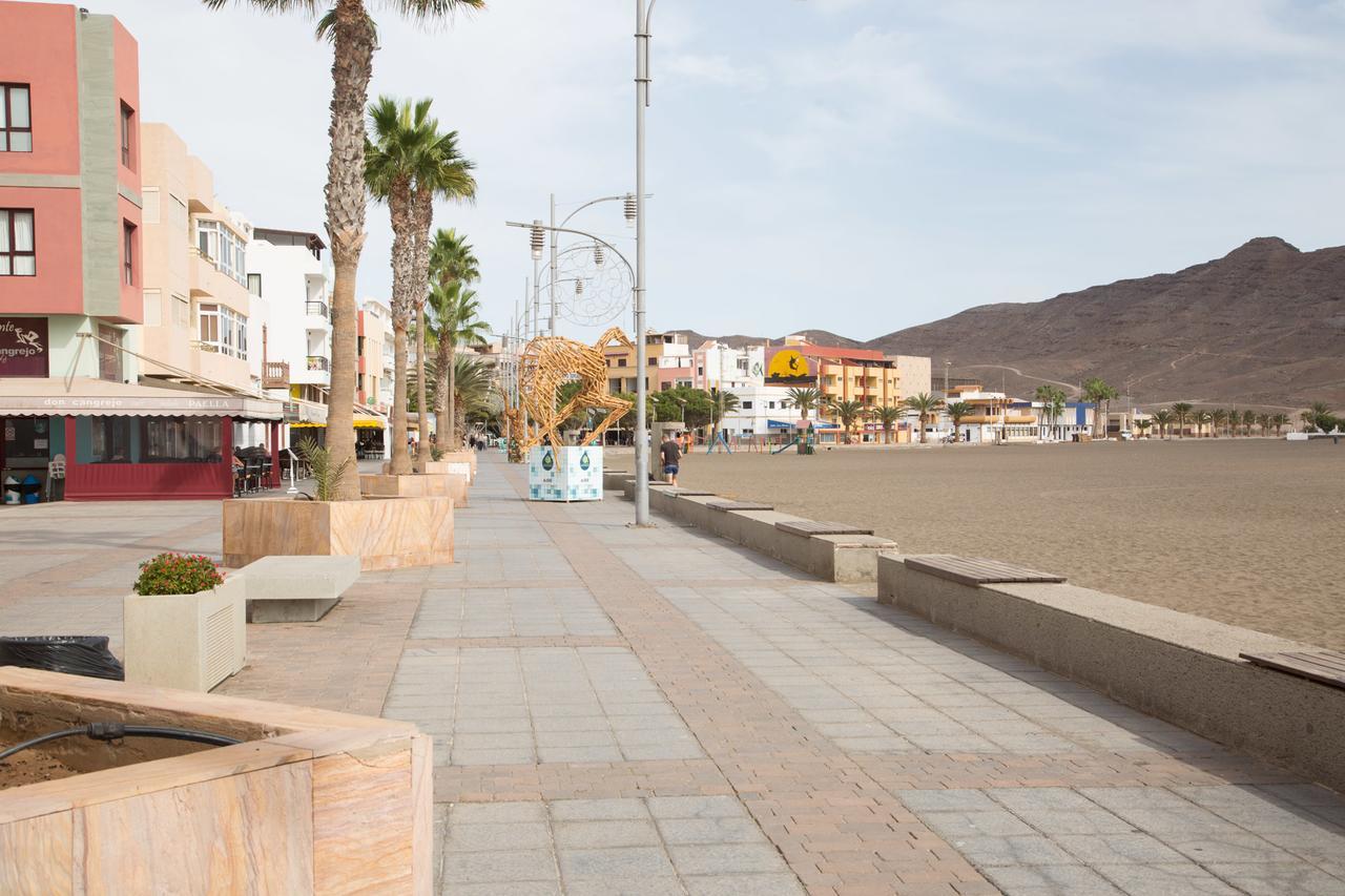Apartamento Con Ascensor Gran Tarajal Playa Extérieur photo